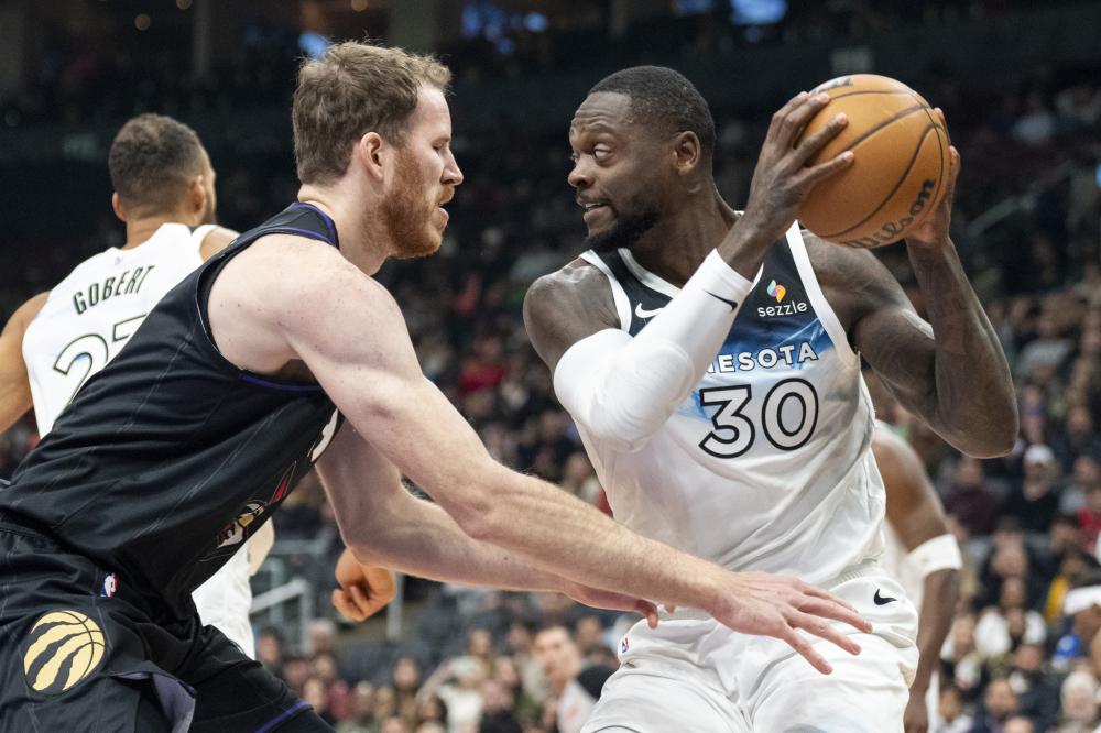 言称赞乌布 言称赞乌布